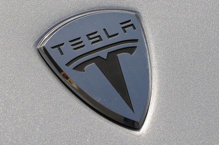 Tesla Motors, Inc. (NASDAQ:TSLA) Given $280.181 Consensus Target