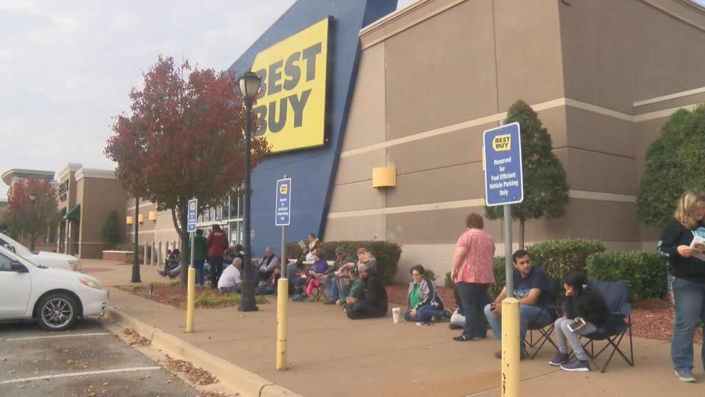 Black Friday shopping starts early at stores open on Thanksgiving