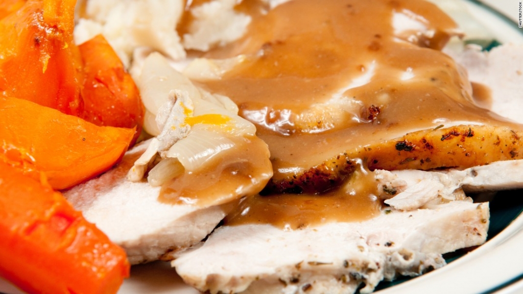 The centerpiece of most Thanksgiving dinners a 3-ounce serving of roasted white meat turkey has 125 calories. You bring up the calorie count by opting for dark meat instead of light —it has 147 calories- and eating the skin which adds 26 calories