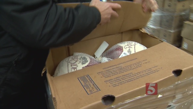 The Gallatin Police Department has donated 45 turkeys to the Sumner County Food Bank for Thanksgiving.                      WTVF