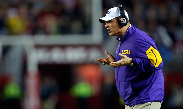 The Leash Grows Shorter For Les Miles At LSU		Posted by	Chris Abshire