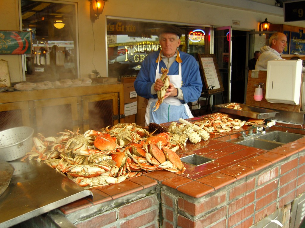 Toxic algae bloom threatens California Dungeness crab season just weeks before the recreational season is set to start on November 7th