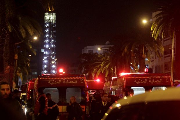 15 dead in blast on bus with Tunisia guard members