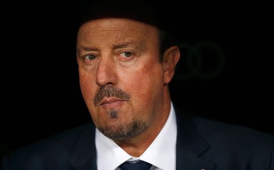 Real Madrid Manager Rafael Benítez Feels Pressure After Barcelona Humbling