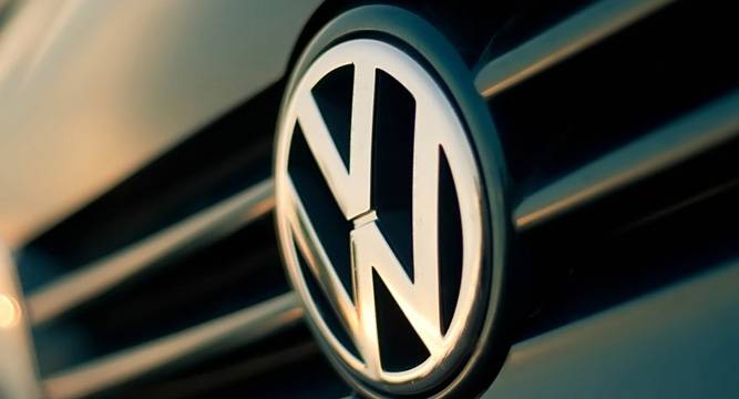 VW suspends sales of diesel models in the US