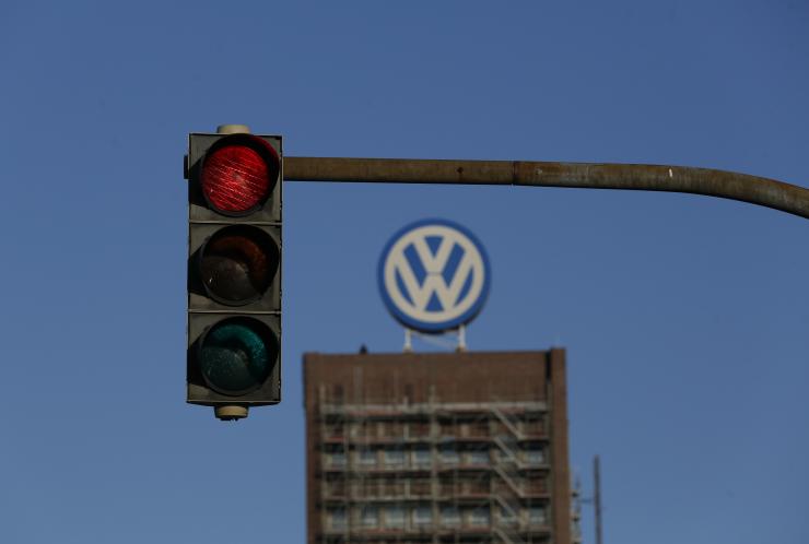 German investigation into Volkswagen widens