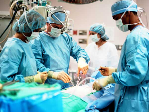 Washim civil and operating surgeon suspended for negligence in cataract surgeries