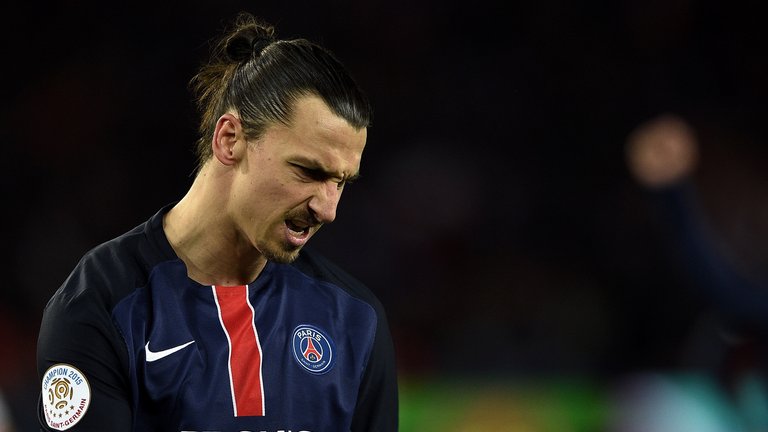 Zlatan Ibrahimovic celebrates after scoring a penalty for PSG