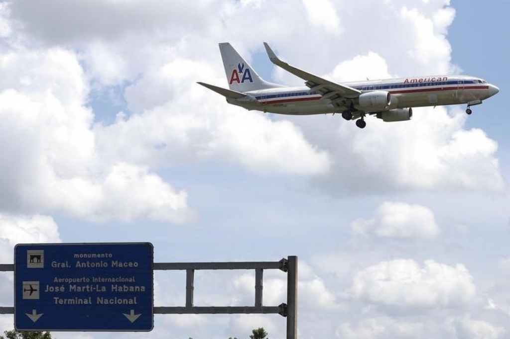 U.S. Cuba say making headway on restoring commercial flights