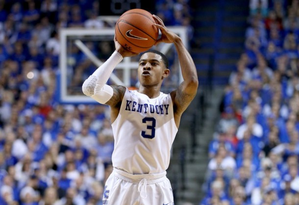 Kentucky's Alex Poythress scores against Louisville