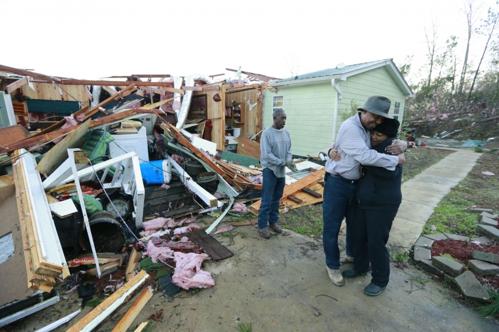 Aerial views show north Mississippi tornado and storm damage