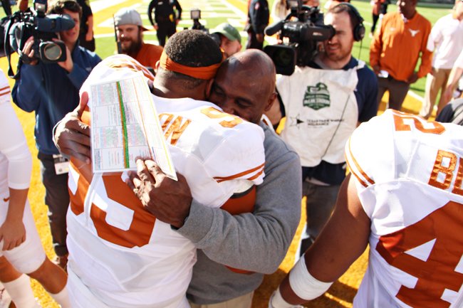 Texas-Baylor game interrupted by massive bench-clearing scuffle