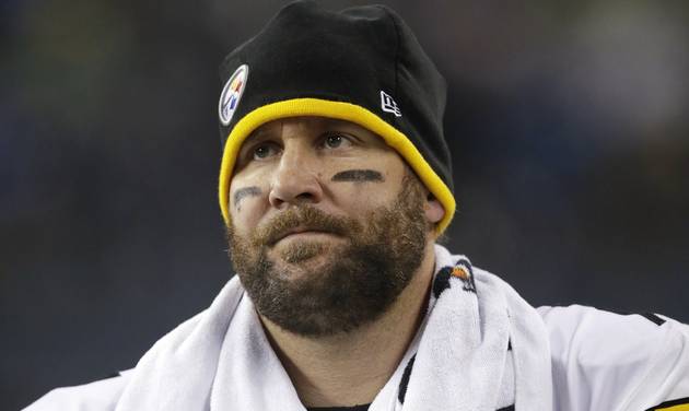 Pittsburgh Steelers quarterback Ben Roethlisberger leaves the field shortly before the end of an NFL football game against the Seattle Seahawks Sunday Nov. 29 2015 in Seattle. The Seahawks won 39-30