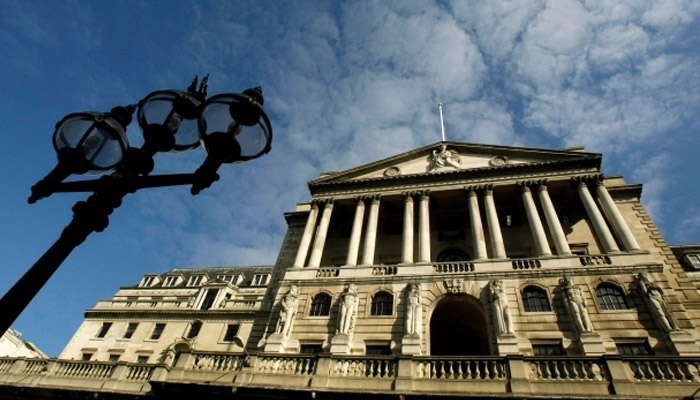 Bank of England ends 2015 with interest rates on hold