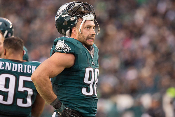 Philadelphia Eagles outside linebacker Connor Barwin reacts to a Tampa Bay Buccaneers first down during the second half at Lincoln Financial Field. The Buccaneers won 45-17