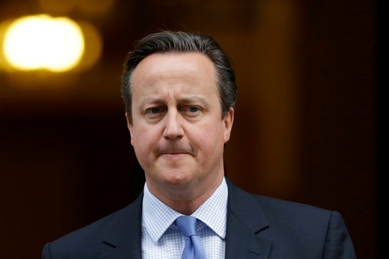 David Cameron urged to intervene as US bans Muslim family