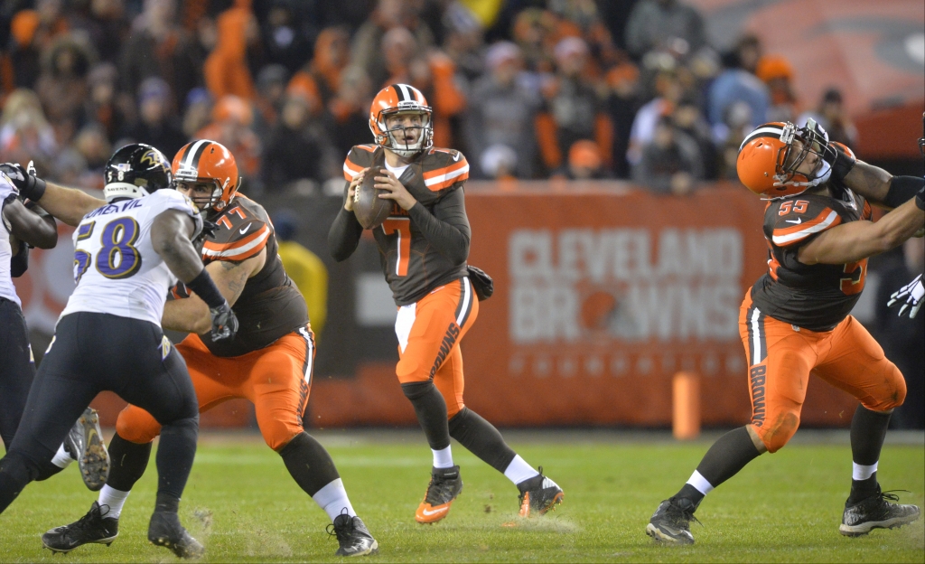 Cleveland Browns quarterback Austin Davis looks to pass against the Baltimore Ravens during an NFL football game Monday Nov. 30 2015 in Cleveland