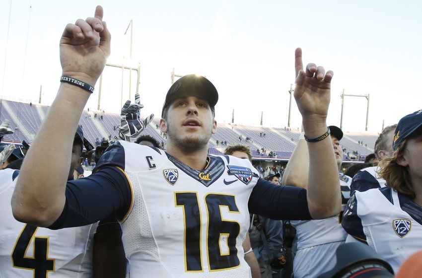 Jared Goff plans to enter the 2016 NFL Draft