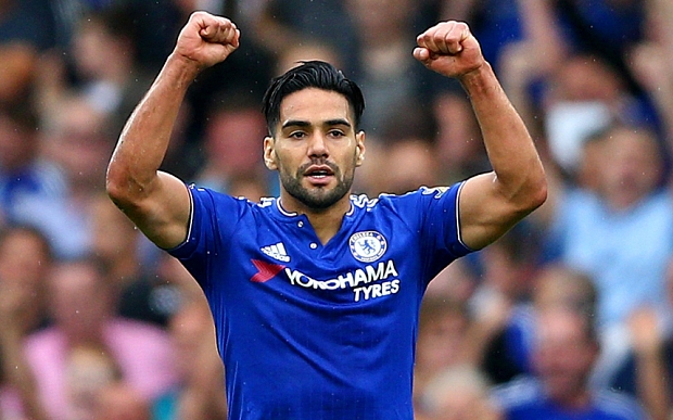 Guus Hiddink to bring Falcao back in from the cold