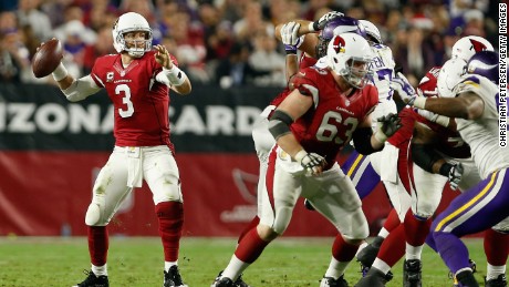 Quarterback Carson Palmer #3 of the Arizona Cardinals drops back to pass during the NFL game against the Minnesota Vikings at the University of Phoenix Stadium