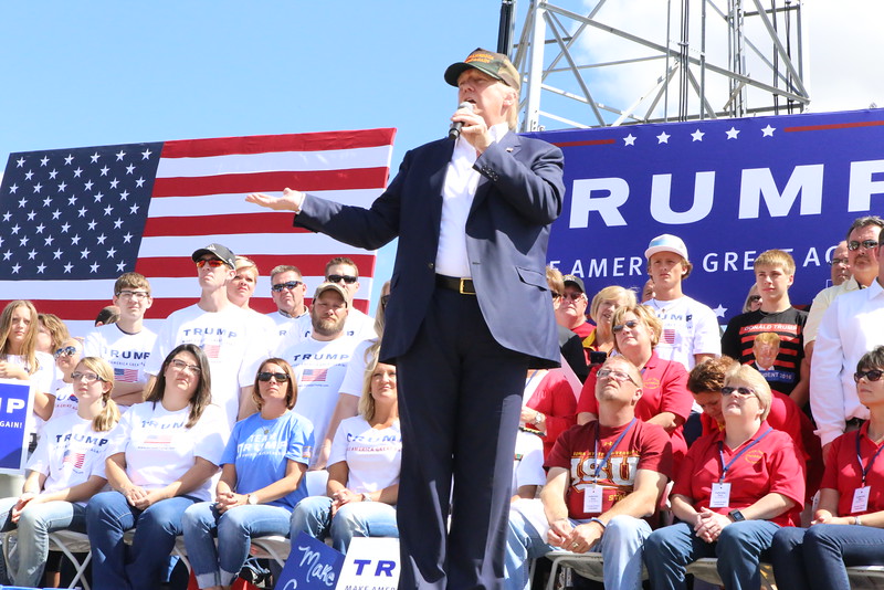 Donald Trump at Pufferbilly Days Rally in Boone IA on 9/13/15