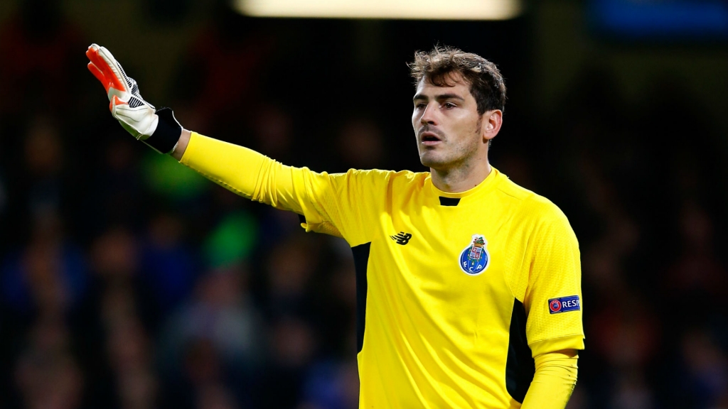 Casillas hoping for Super Cup reunion with Real Madrid