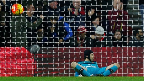 Cech beaten four times in Southampton