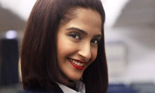 Neerja official trailer released_Sonam kapoor