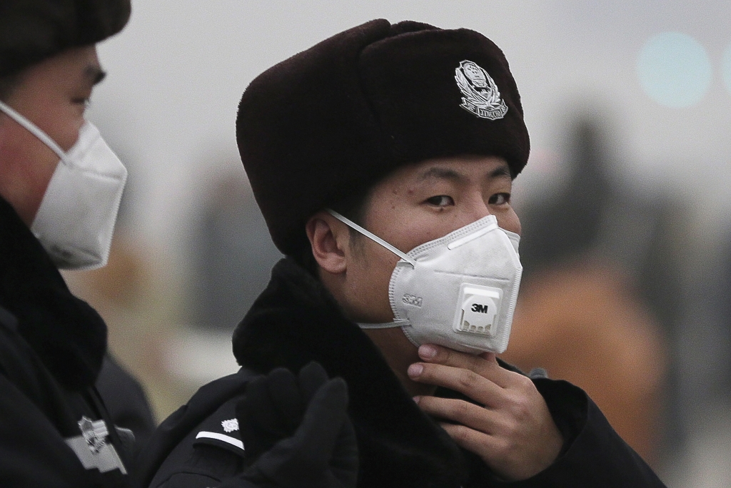 Air pollution in Beijing hits hazardous levels