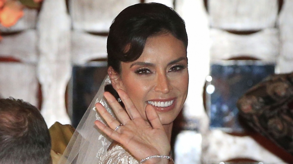 Christine Bleakley looked amazing as she arrived for her wedding to Frank Lampard