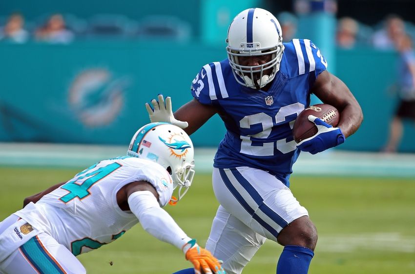 Pro-Canes Indianapolis Colts Frank Gore Comes Home to Fillet Some Fish