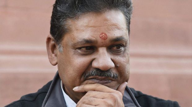 BJP cracks the whip suspends Kirti Azad for remarks against Arun Jaitley