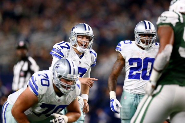 Video: Dez Bryant eases up on play after Darrell Revis intercepts Matt Cassell