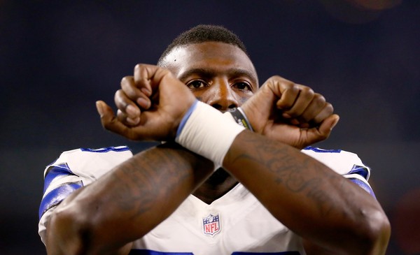 Here Are Videos Of Dez Bryant Racing A Horse In College