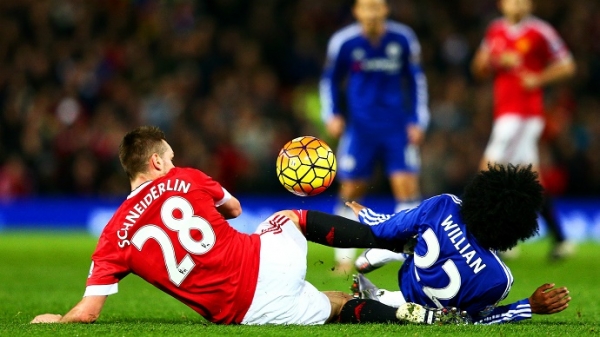 EPL Man-U And Chelsea Share Spoil As Arsenal Go Top