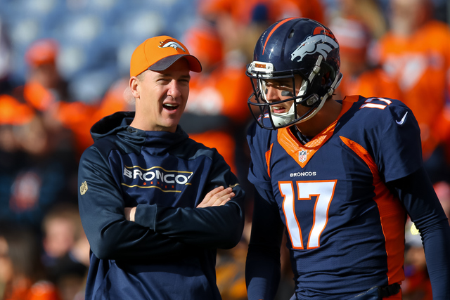 Report: Peyton Manning suffers setback in Friday's practice