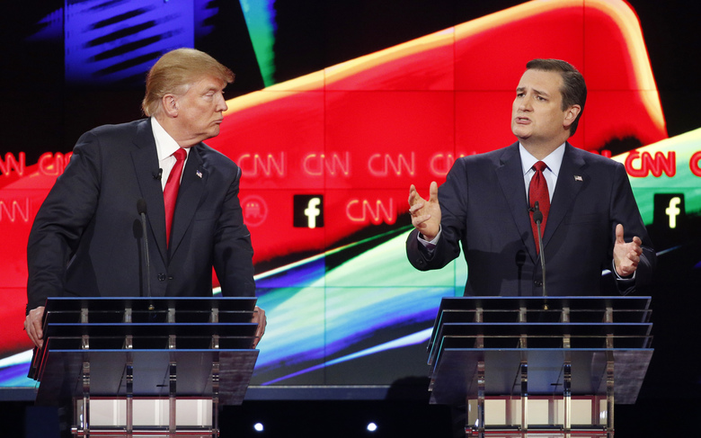 Republicans Trump, Cruz seize spotlight at US presidential debate