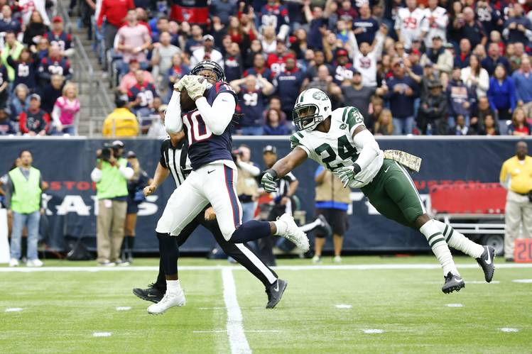 Darrelle Revis and the Jets have allowed 31 pass plays of at least 25 yards this season. The offense has gained only 23 such plays