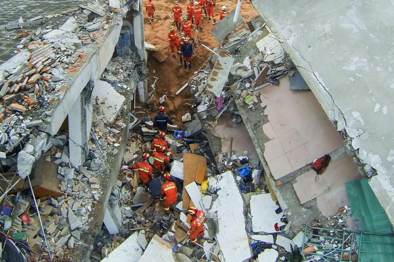 Rescuers in Southern China Race to Find Survivors of Landslide