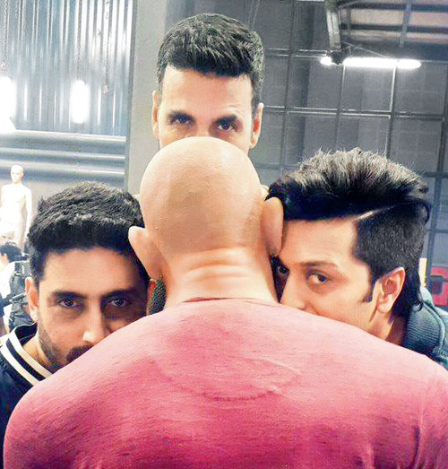 From left Abhishek Bachchan Akshay Kumar and Riteish Deshmukh with Vin Petrol