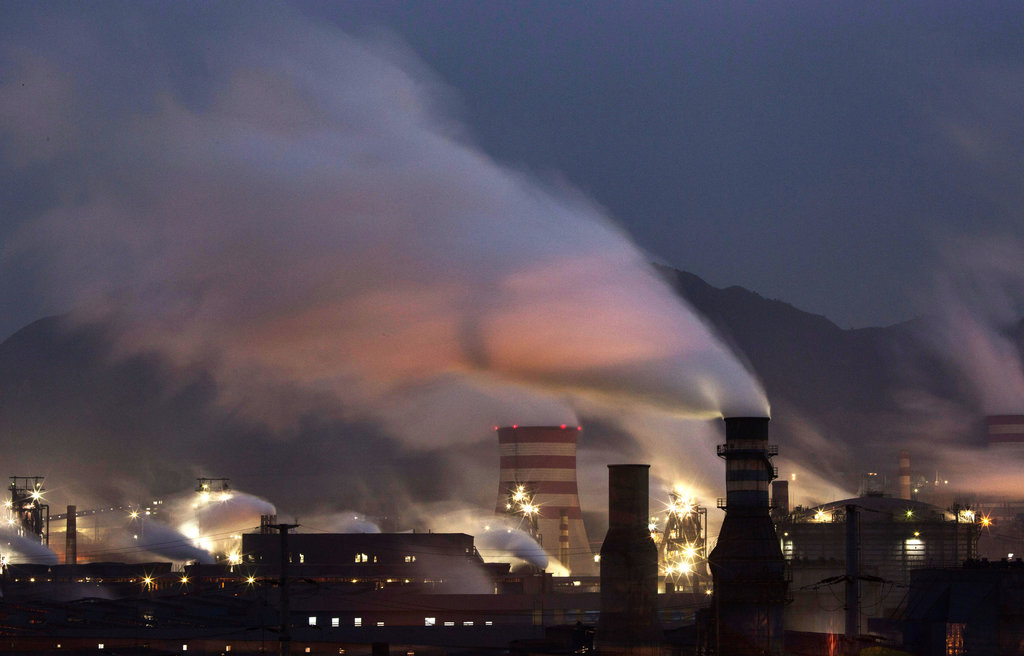 Despite economic growth carbon emissions could fall in 2015