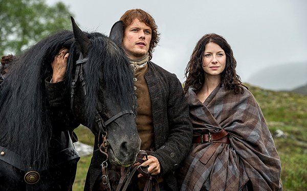 Golden Globe Awards. Sam Heughan and Caitriona Balfe in Outlander TV show