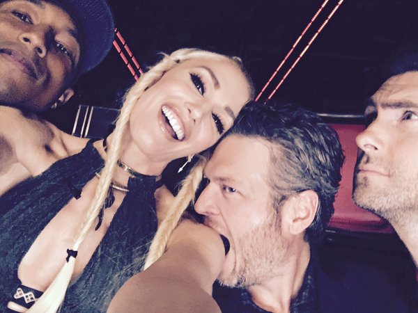 Gwen Stefani and Blake Shelton Are Getting Ready To Spend Their First Christmas Together!