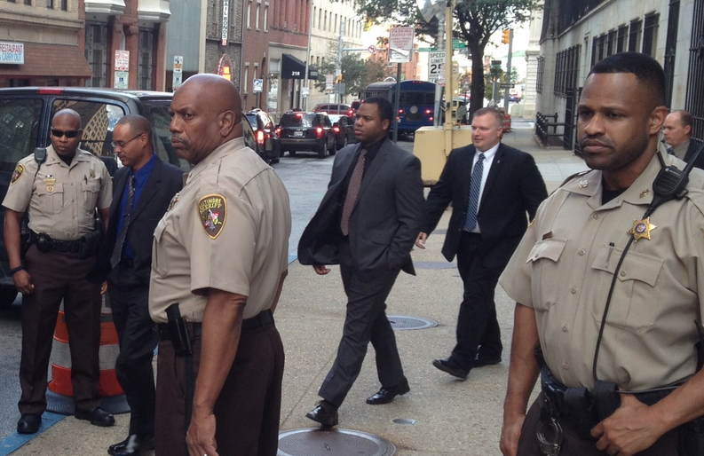 Freddie Gray Trial: Jury Deadlocked, 1st Day Ends Without Verdict