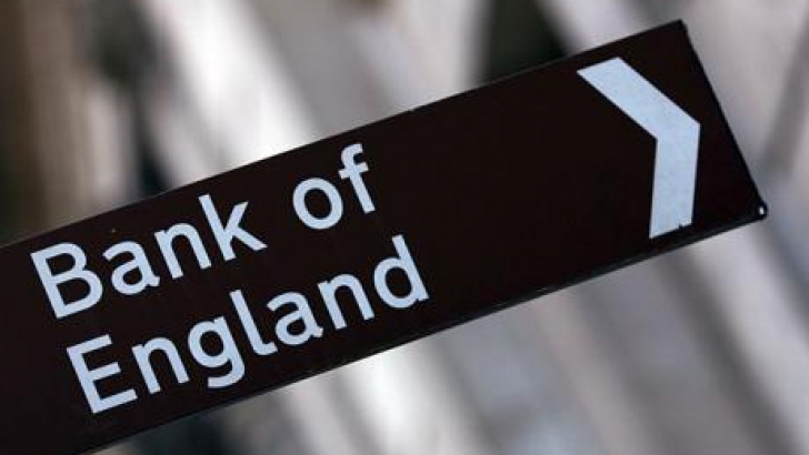 Bank of England points to new oil price fall, slower wage growth