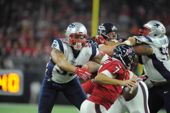 Patriots Beat Texans 27-6 Clinch Playoff Berth