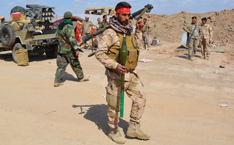 Iraqi Shiite militiamen near Tikrit. AFP