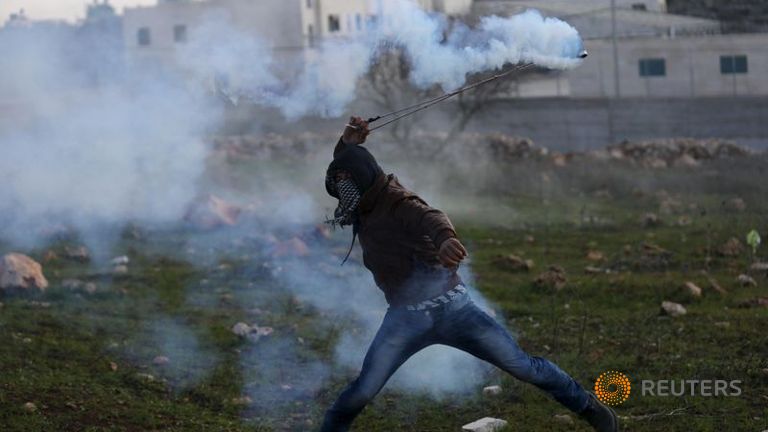 Israel: 1 Palestinian dies after attacking troops in West Bank, 2nd killed in Gaza clashes