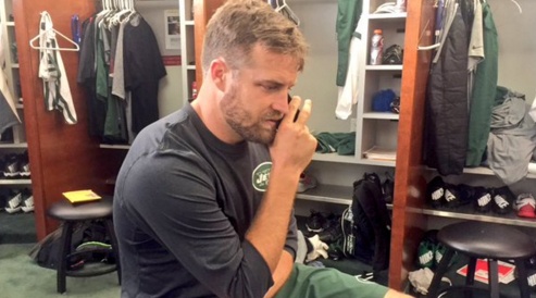 New York Jets Ryan Fitzpatrick Believes He Should be Starting Quarterback