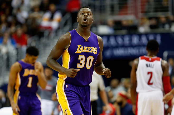 Lakers forward Julius Randle